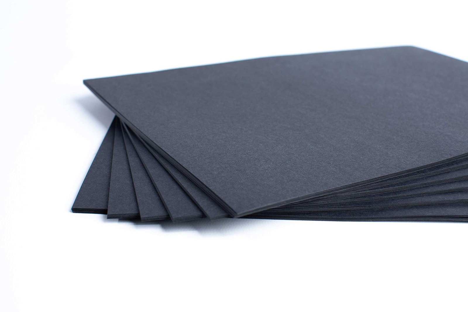 House of & Paper 220gsm A2 CARD – Black 50 Count Sheets