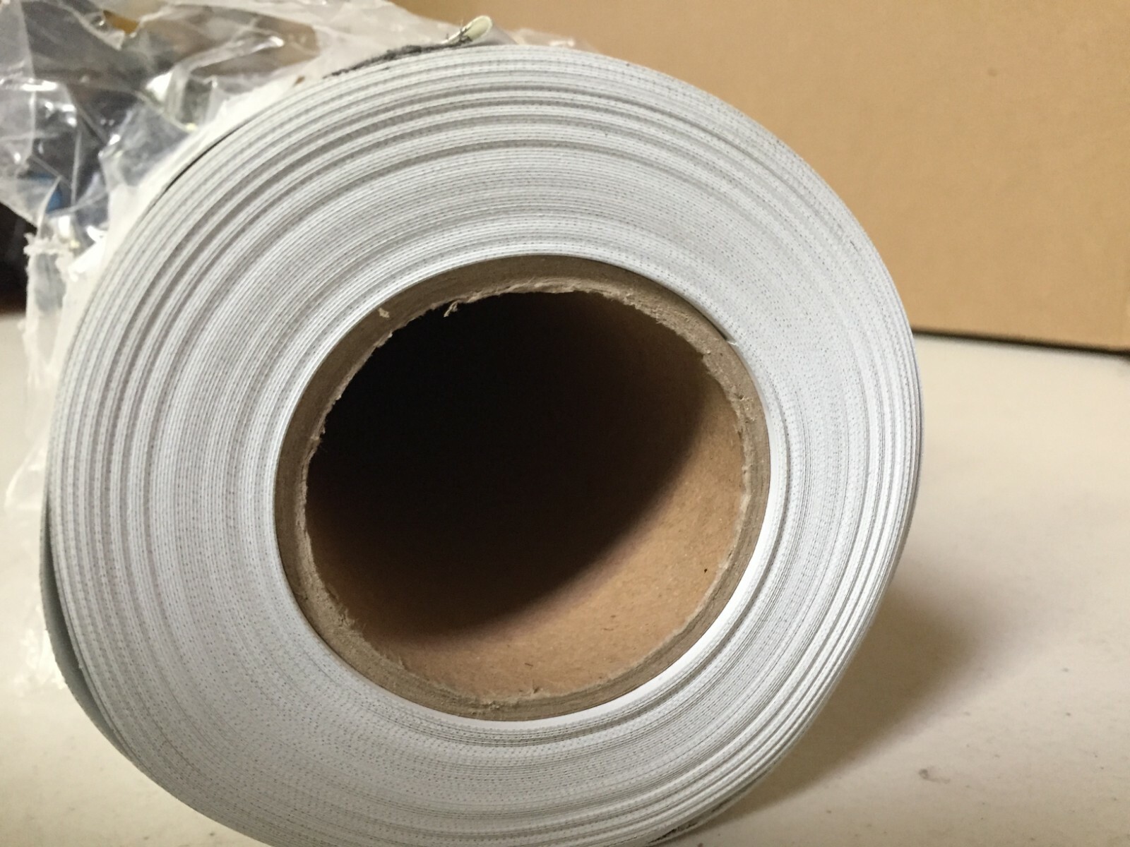HP Q1899B 42″x50ft PVC Scrim Banner Paper *** See Photos*** P10