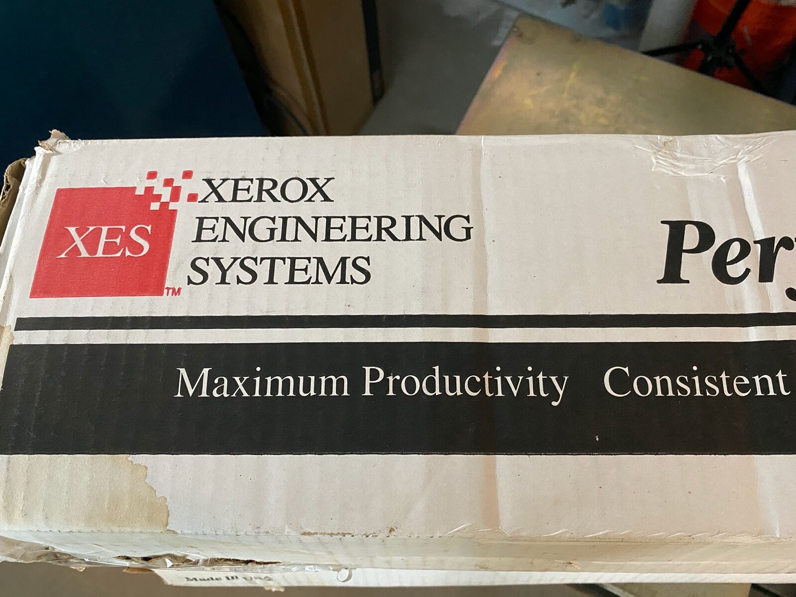 Xerox Xesystems Performance Bond 22″ x 500′ Paper 3R5904 Taped-to-Core 3” Core