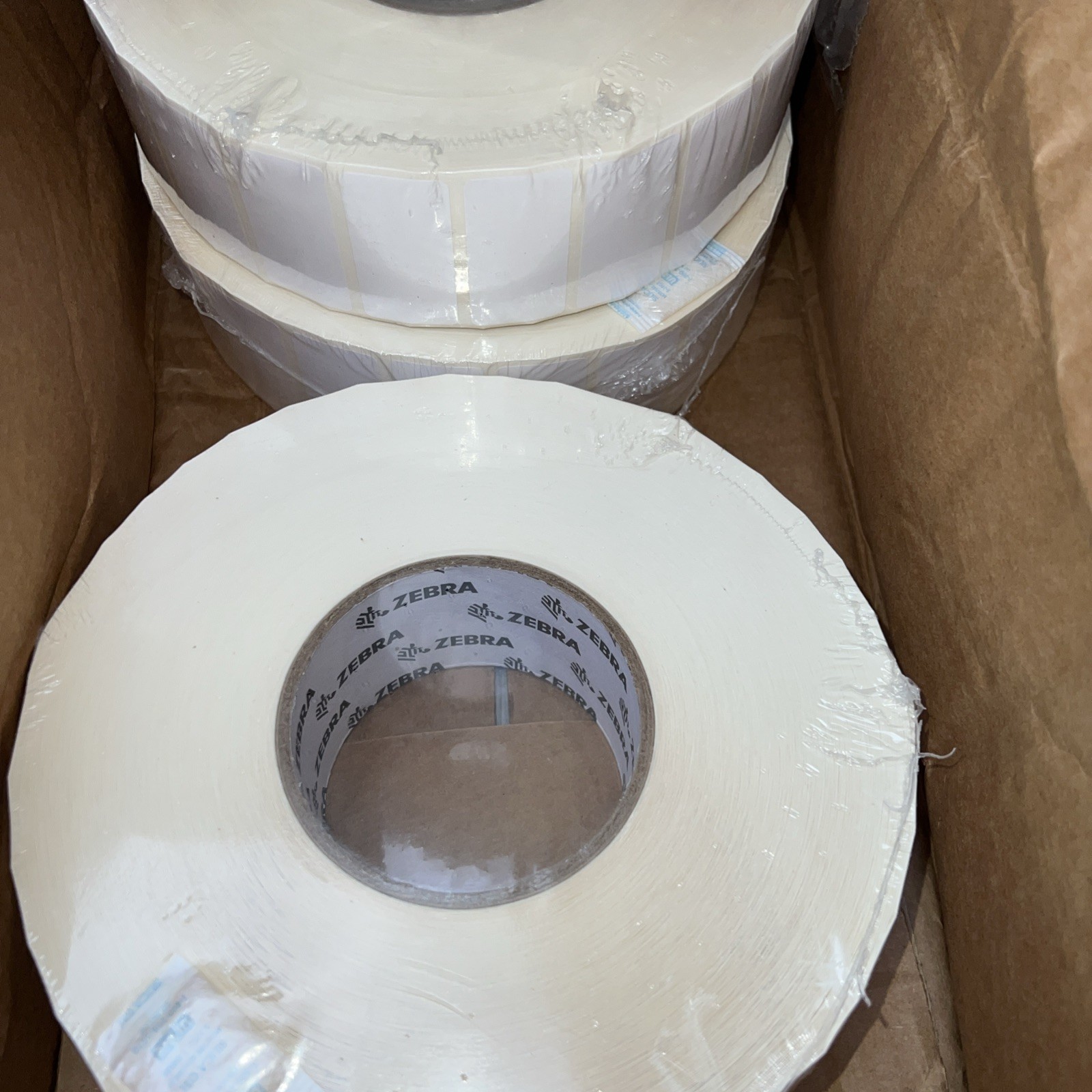 Zebra Genuine 10011708 2″ X 1″ Z-Ultimate 4000T TT 4 ROLLS OF 5570 PIECES EACH