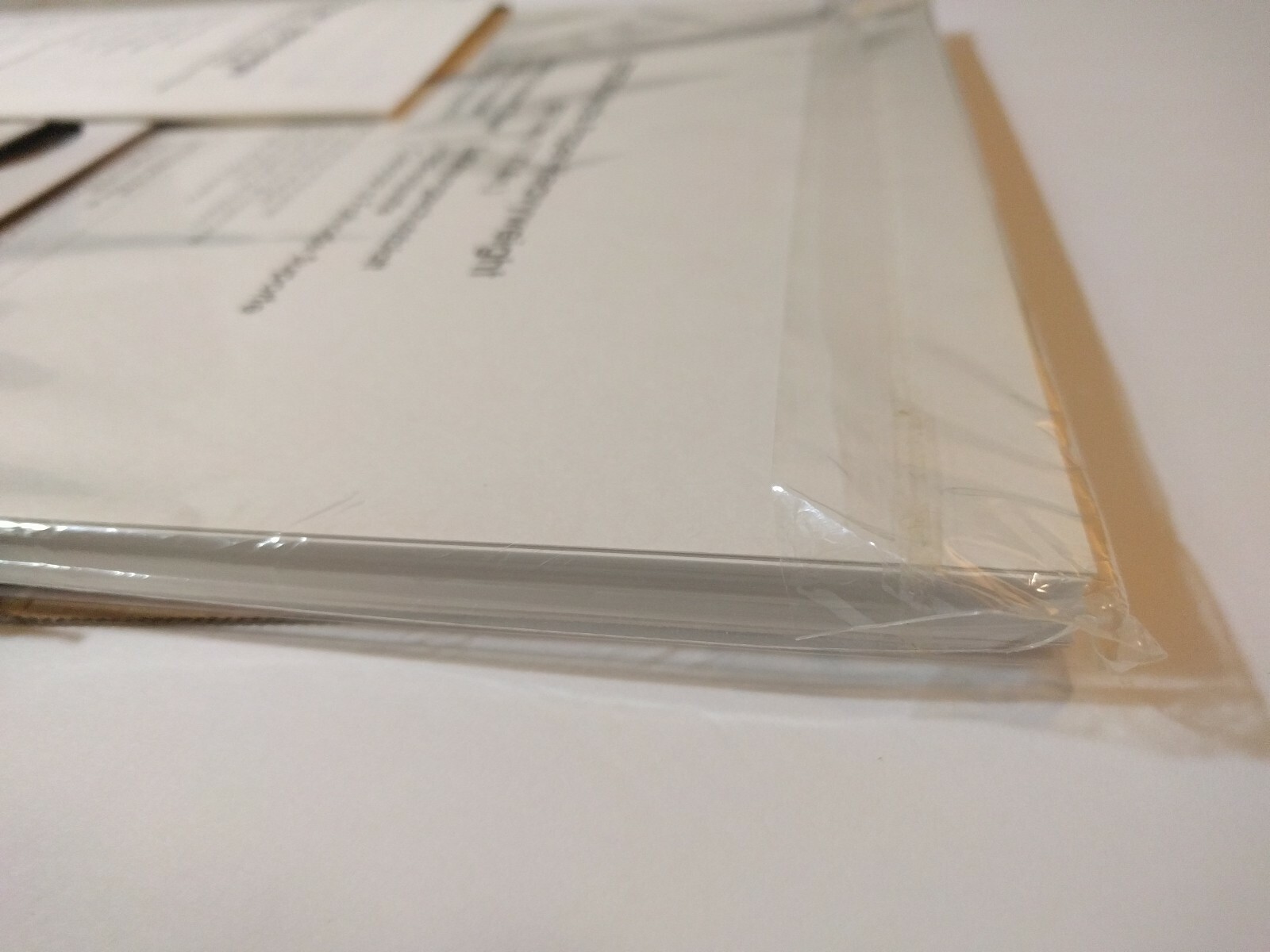 Epson S041468 Heavyweight Borderless Matte Paper 11 x 14 Borderless