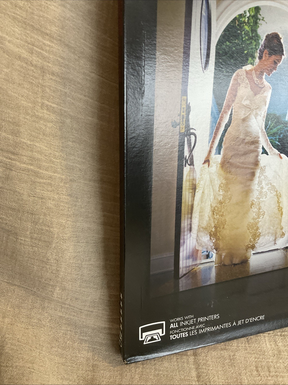 HP Premium Plus Photo Paper, 25 Sheets, Soft-Gloss, 8.5 x 11.25 for Inkjet